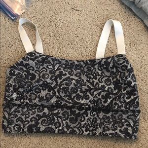 lululemon sports bra